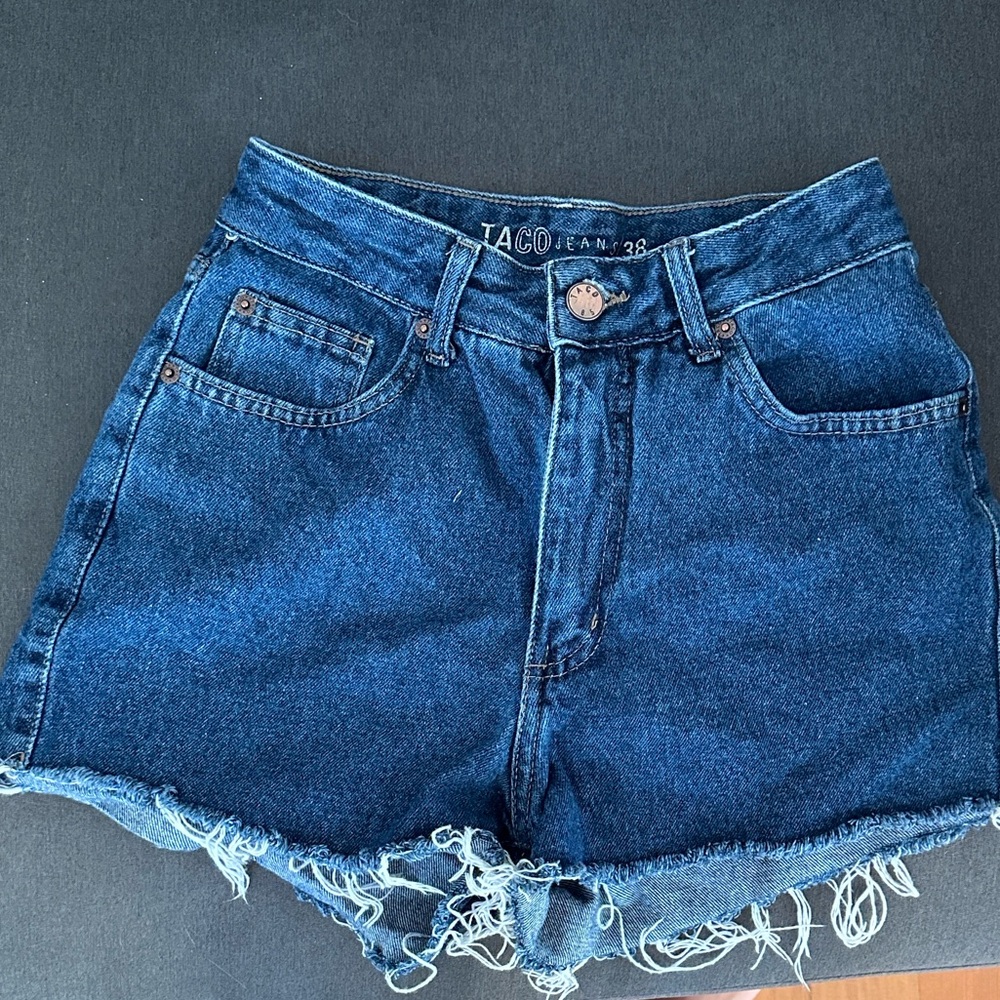 Taco Blue Jean Shorts- Made in Brazil
100% Cotton Jeans - Picture 7 of 7